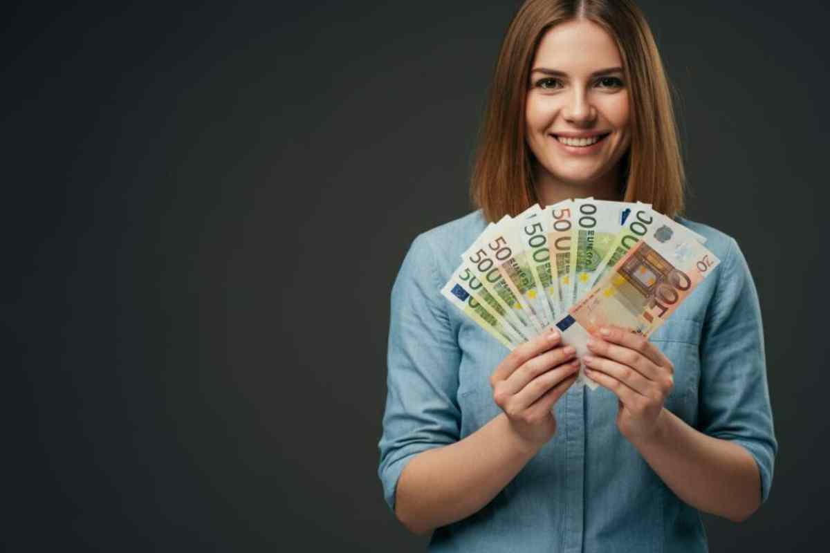 Bonus da 500 euro, la conferma è ufficiale. Verifica subito l'ISEE, i dettagli