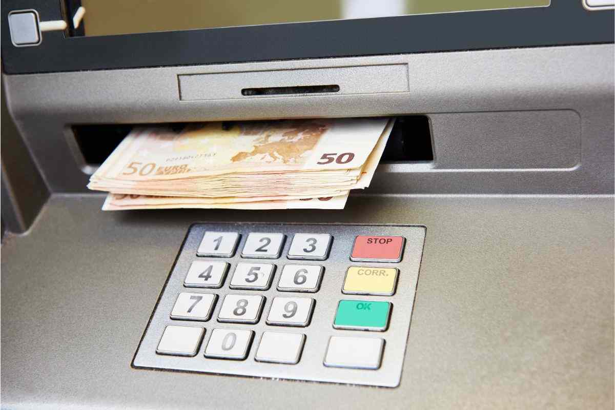 Poste Italiane: è stata applicata la commissione sui prelievi?