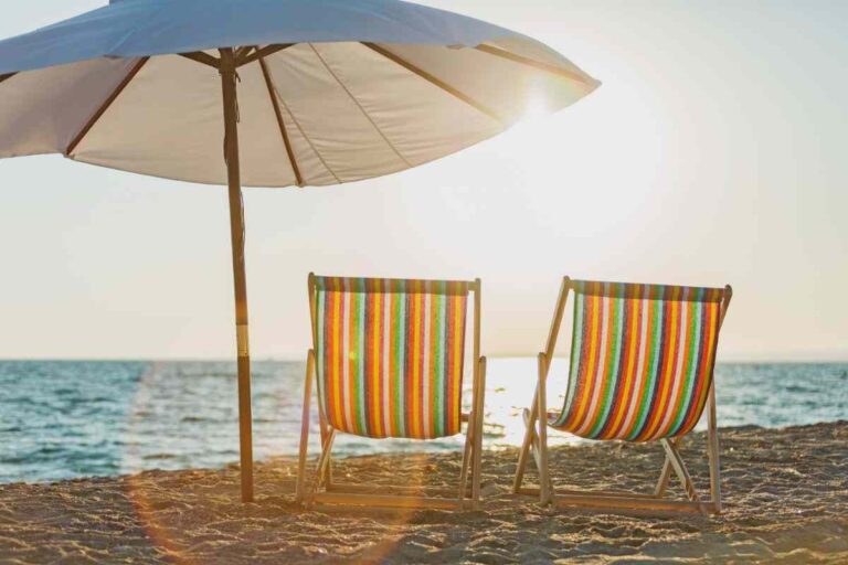 Rischi multe salate: non lasciare l'ombrellone in spiaggia