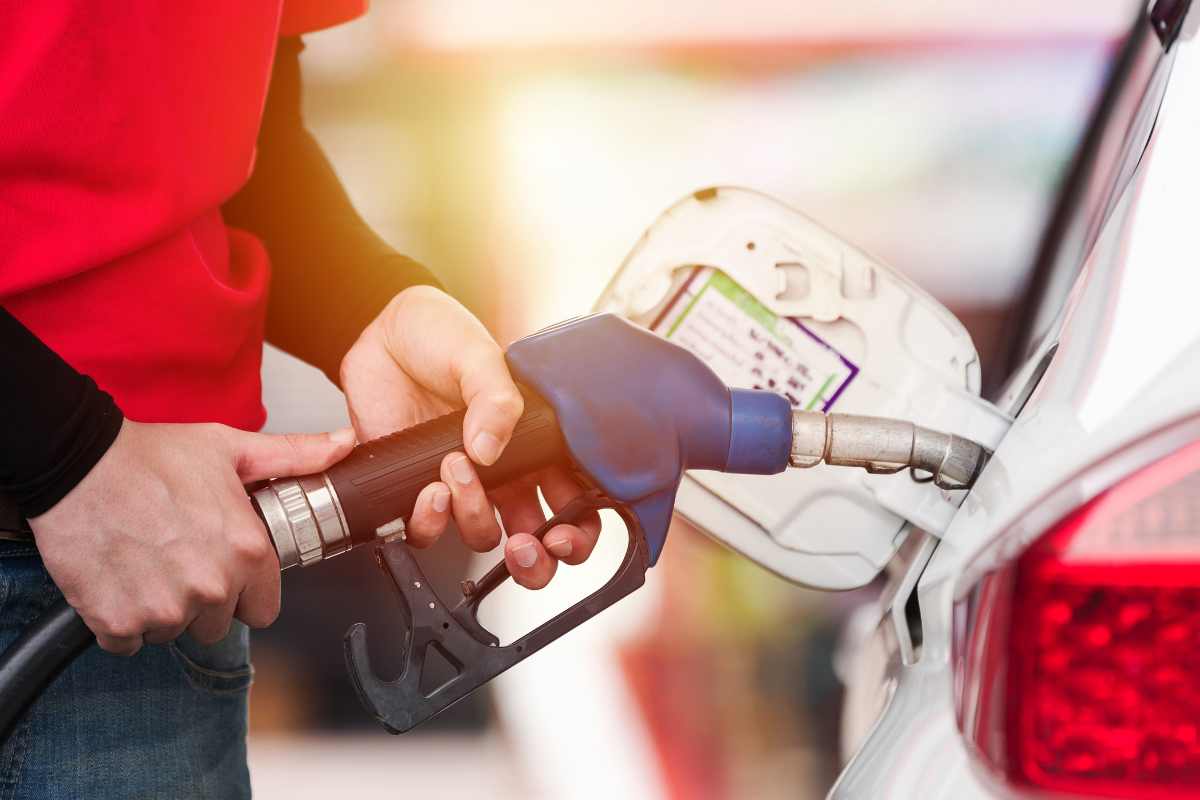 benzina diesel quasi gratis