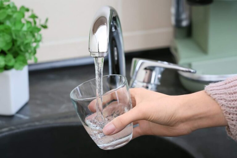 acqua troppo cara come risparmiare