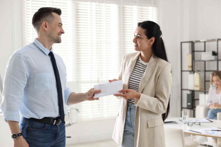 Fino a 200 euro di bonus ma attenzione: fondi in esaurimento