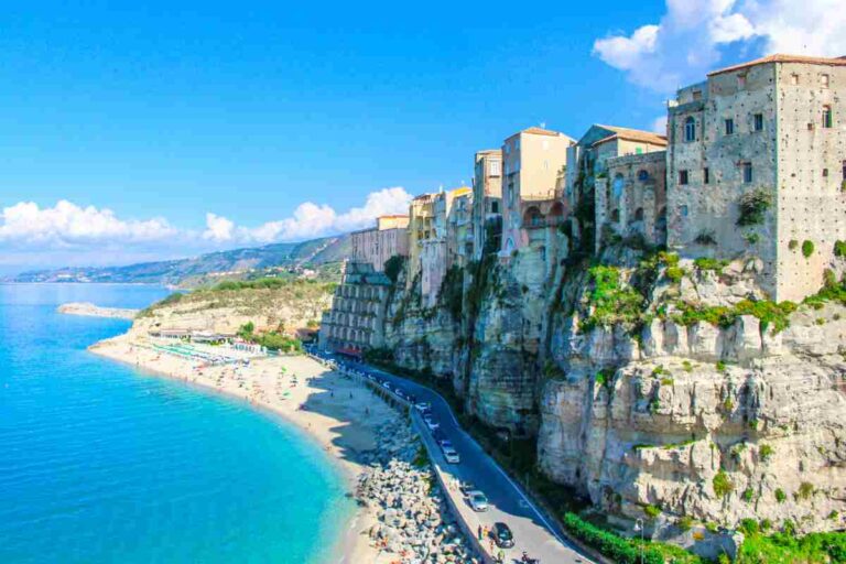 In queste città puoi comprare casa al mare al costo di un bilocale