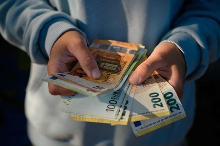 Arriva il sussidio annuale dall'Inps se il tuo ISEE è sotto questa soglia