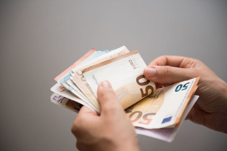 come guadagnare a fine mese