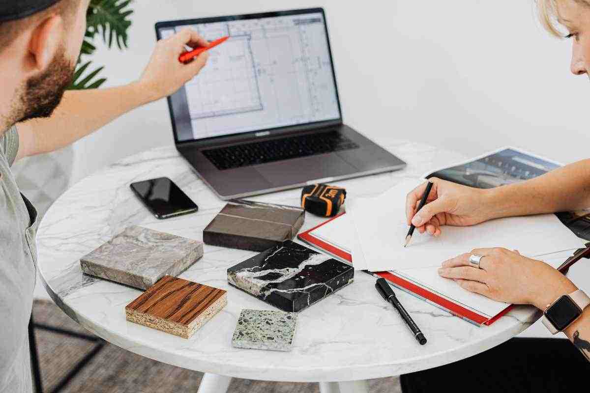 Vuoi andare a lavorare all'estero? Sono queste le città con gli stipendi più alti, tutti i dettagli