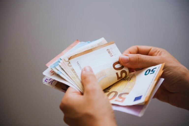 Nuovo aiuto economico fino a 240 euro: scopri se hai i requisiti
