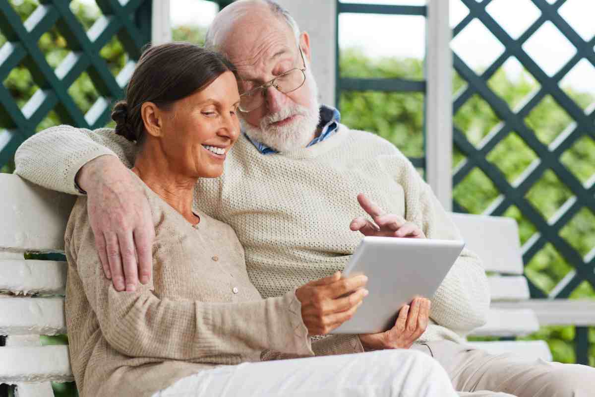 Pensioni, ipotesi uscita a 64 anni dal 2026