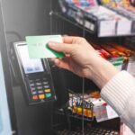 Paghi col POS al negozio? Dal 1° gennaio 2026 cambia tutto, tutti i dettagli