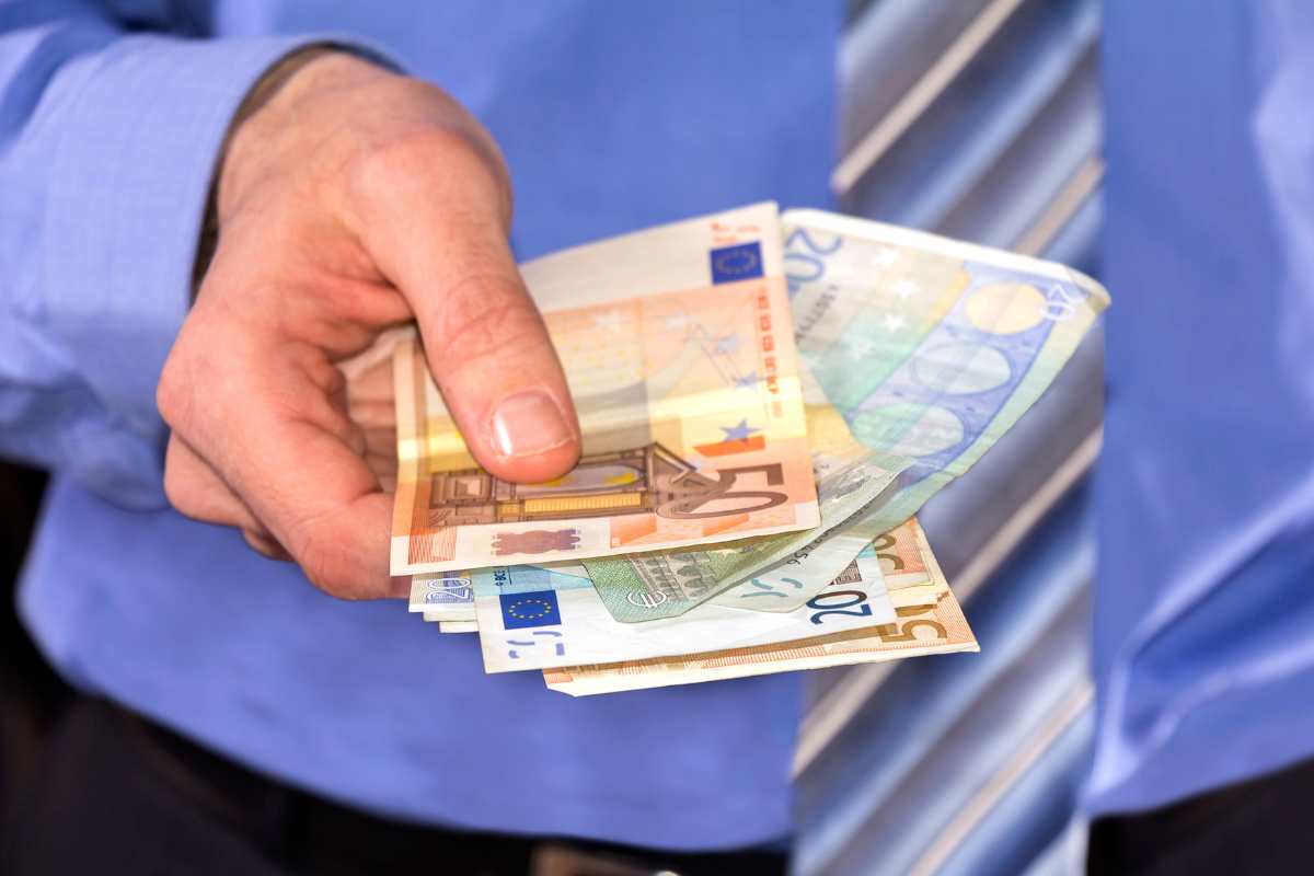 limiti soldi contanti