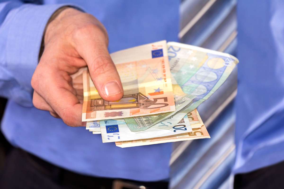 bonus mensile domanda